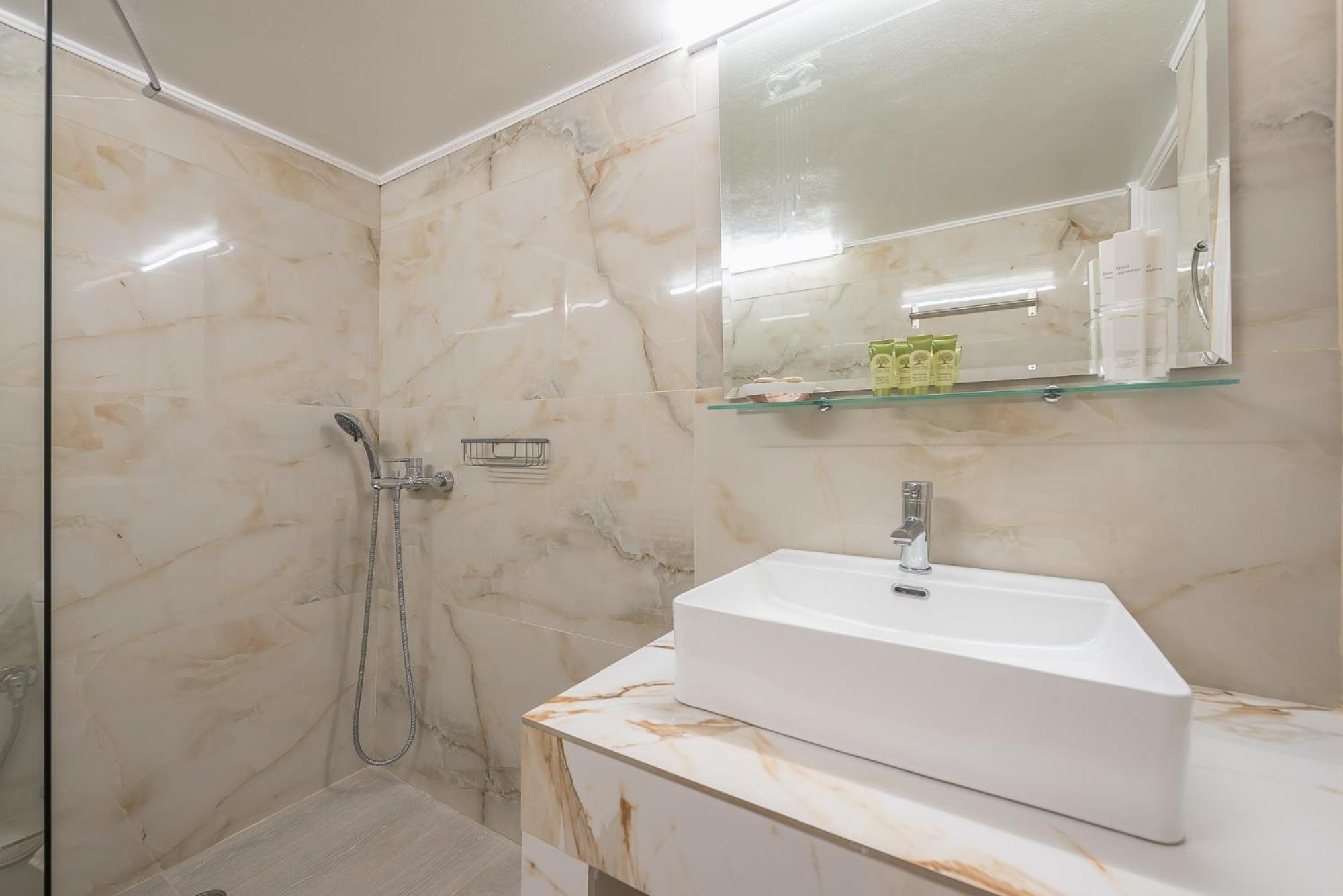 Modern Apartment 200M From Acropolis 100Mbps Netflix Athènes Extérieur photo